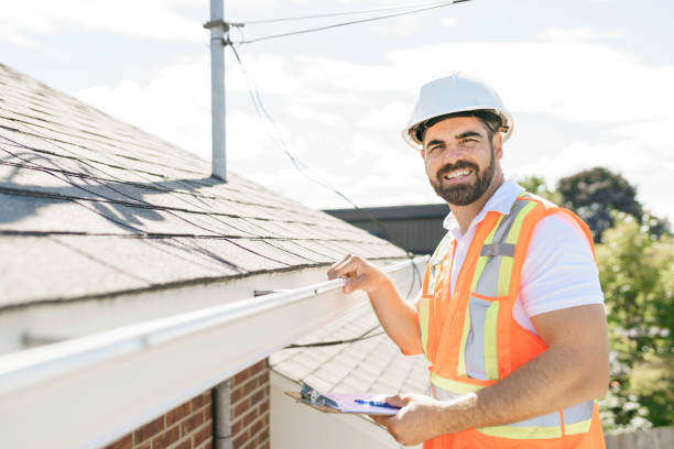 Best Roof Gutter Cleaning  in Greenwood, SC